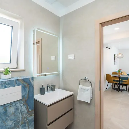 Διαμέρισμα Anita - Waterfront With Sunbeds! Zaton (Dubrovnik-Neretva)