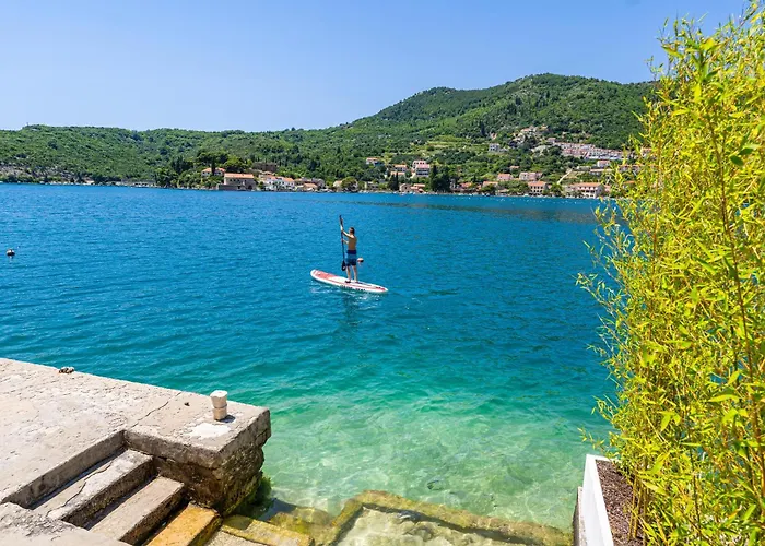 Apartamento Anita - Waterfront With Sunbeds! *